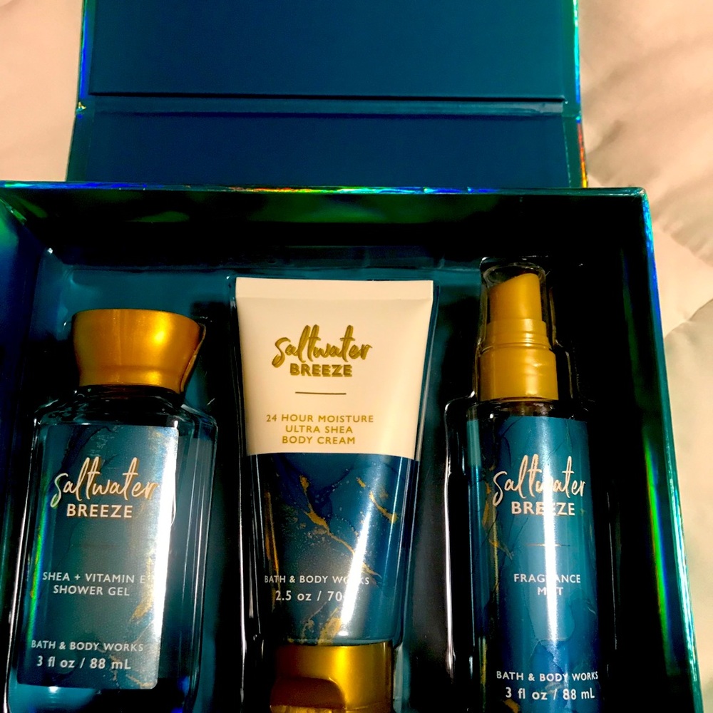 Bath & Body saltwater breeze mini gift set